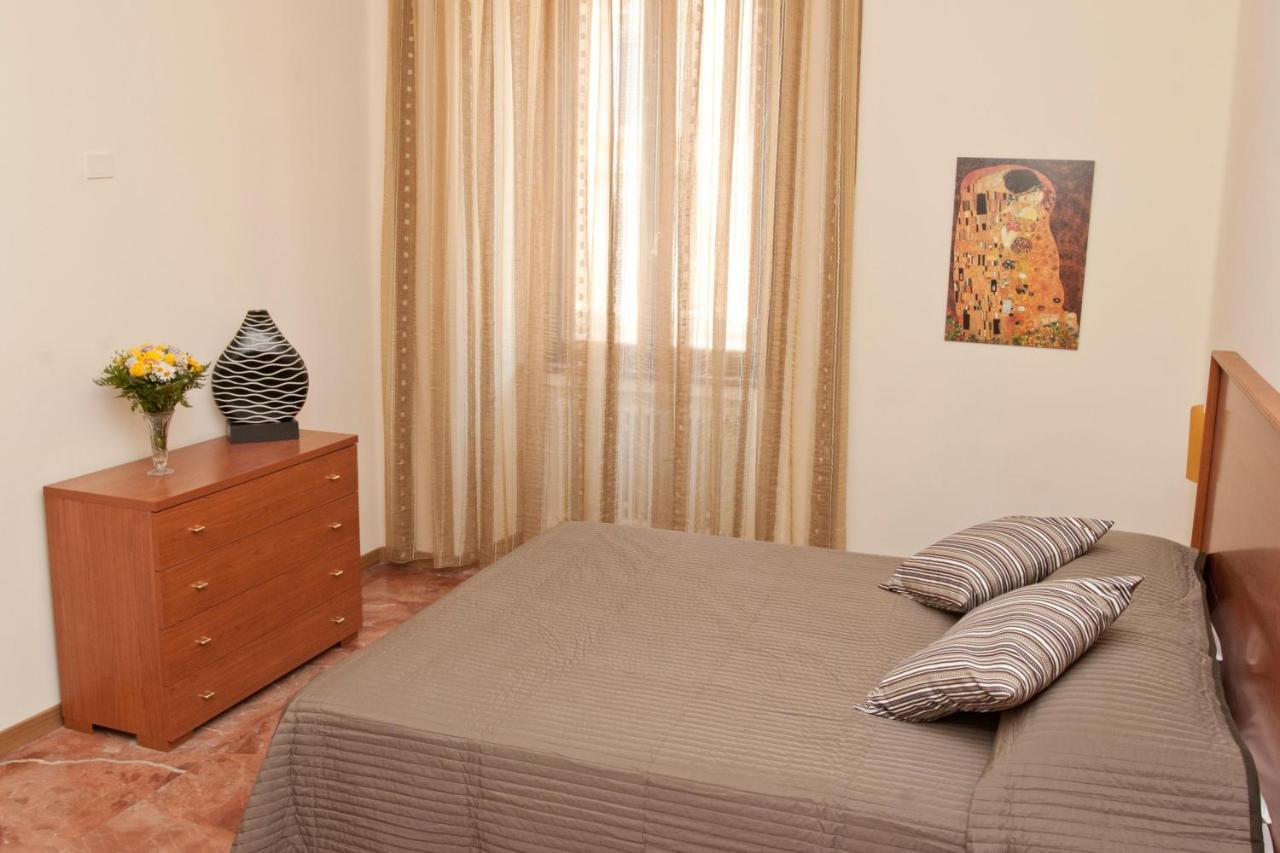 Le Cupoline Apartment Rome